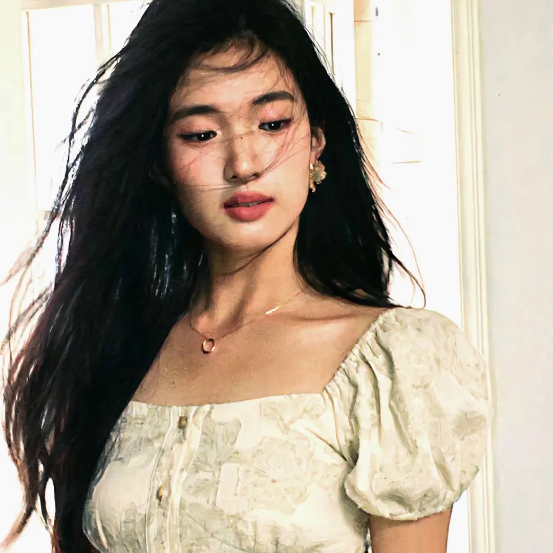 盗影谜情